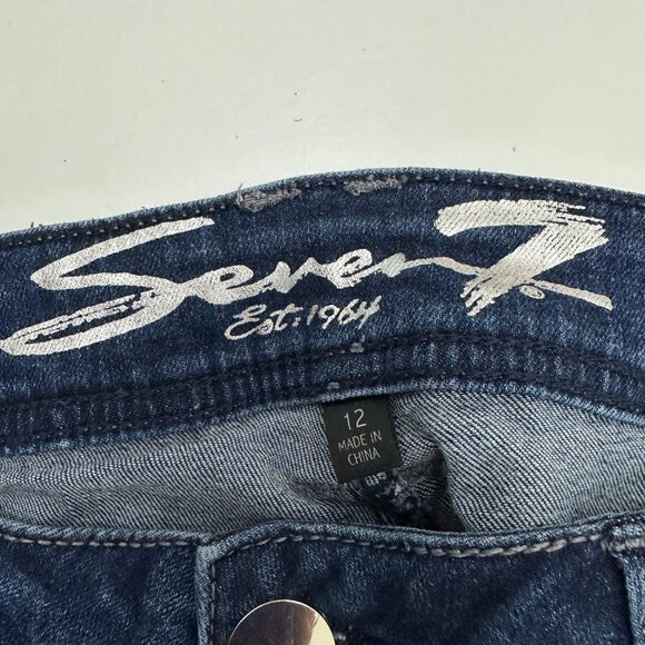 Seven7 Ankle Skinny Raw Hem Gems splatter Women's size 12 Dark Wash Blue Jeans - Picture 3 of 5